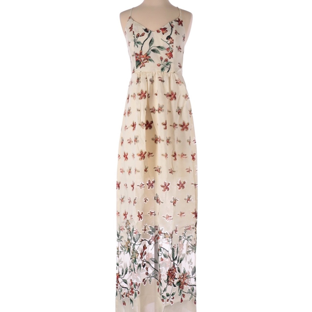 BCBDGeneration NWT BOHO IVORY MAXI  DRESS NWT